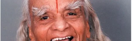 B. K. S. Iyengar: Človek, ki je telo spremenil v pot do zavesti