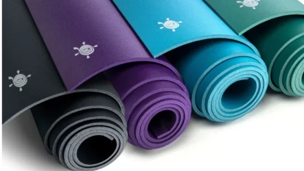 How to choose the right yoga mat?
