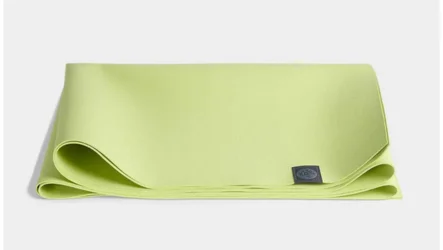 Kako začeti z jogo to pomlad