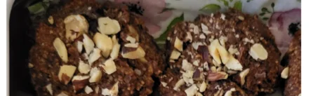 Lešnikovi piškoti brez moke in jajc