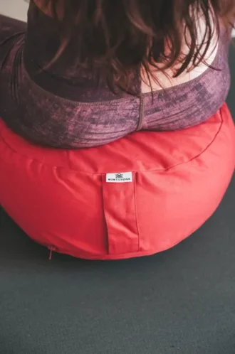 Zafu, organic – meditation cushion – Red