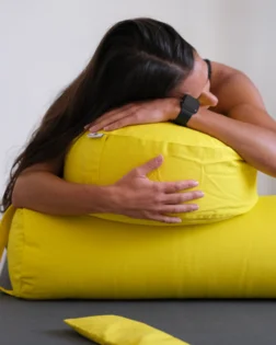 Zafu, organic – meditation cushion – Yellow