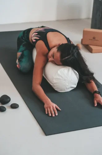 Bolster, organic – filled with buckwheat hulls – White