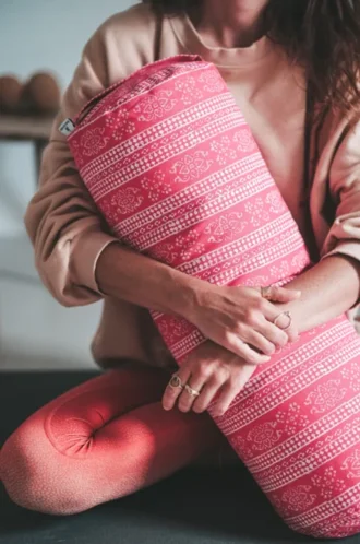 Bolster za jogu - organski, punjen ljuskama ajde - rozi print