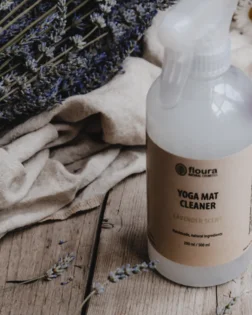 Cleaner for yoga mats Lavender- Floura 500ml