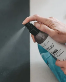 Detergente per tappetini da yoga 200ml - Moonchild