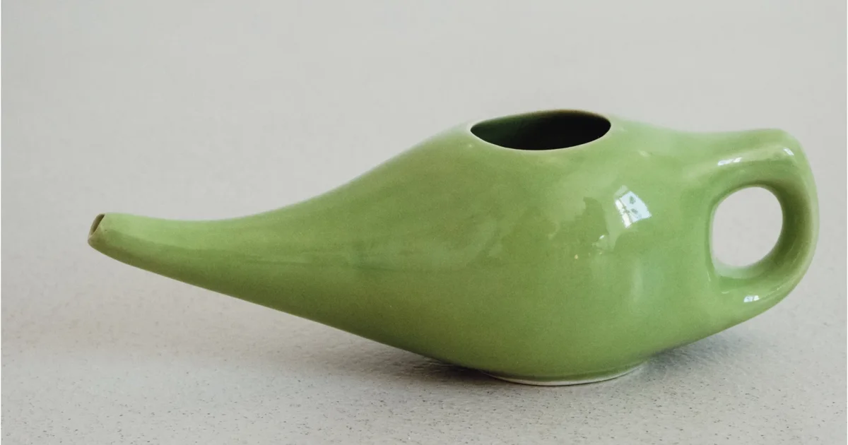 Neti pot, green - Run To Yoga