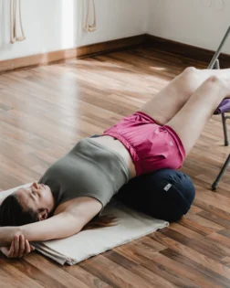 Pantaloncini Iyengar con tasche - Lampone