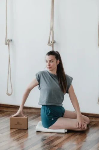 Pantaloncini Iyengar con tasche – Petrolio