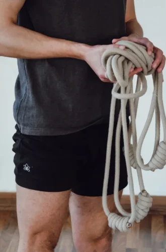 Kratke hlače Iyengar – crne