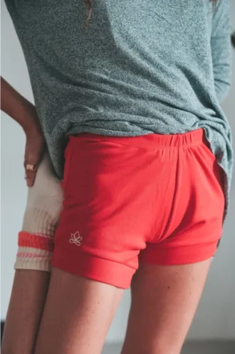 Iyengar shorts – Flame Red