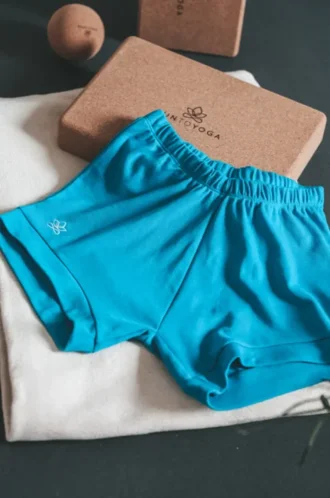 Iyengar shorts – Light Blue