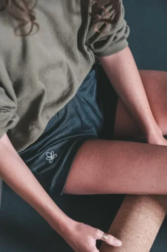 Iyengar shorts – Dark Grey