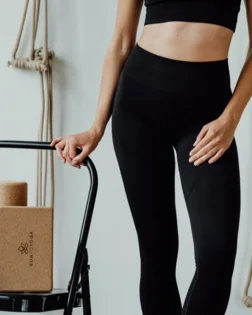 Yuman Nagar Seamless Tights - Black