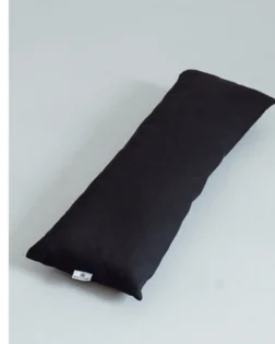 Anthrazit Pranayama Kissen aus Bio Baumwolle für Brustkorbstütze und liegende Atemübungen.