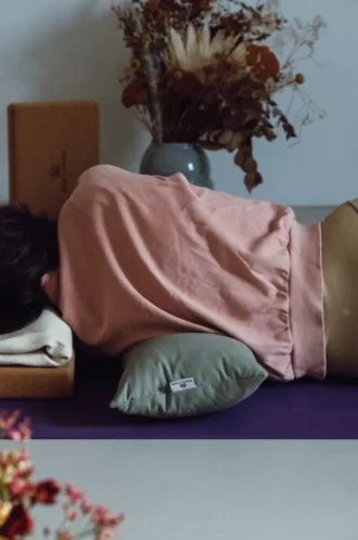 Pranayama Kissen, grün mit Yogadecke