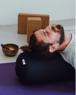 Bolster und Augenkissen - blau